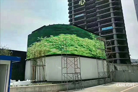 户外创意弧形全彩LED显示屏应用